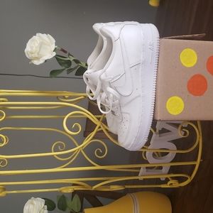 COPY - Air Force 1 size 7